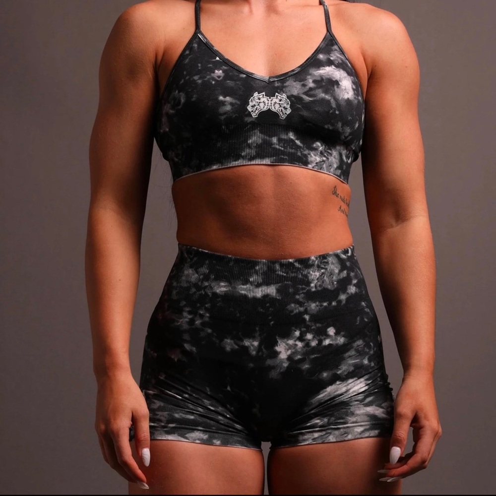 DARC SPORT black marble shorts